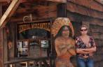Pele Vermelha e Cara Pálida em Pioneertown, na Califórnia, nos Estados Unidos